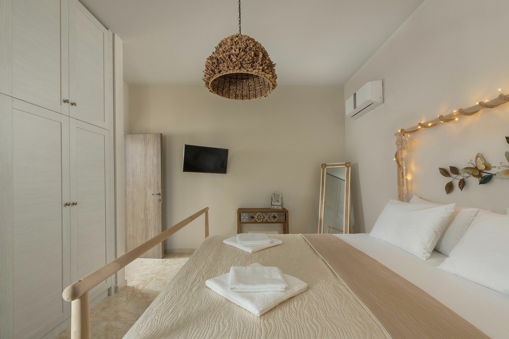 Evelyn Villa Archangelos  Ngoại thất bức ảnh